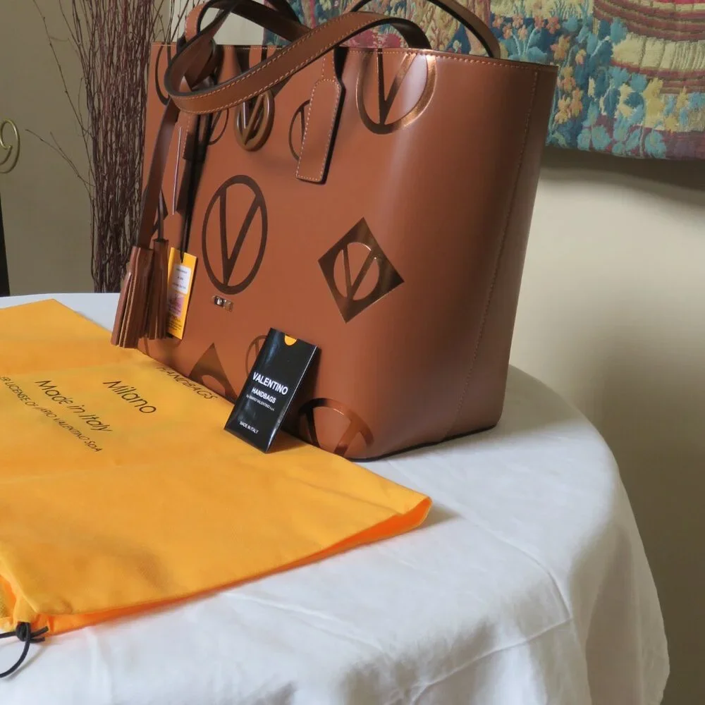 Valentino Large leather Tote NWT